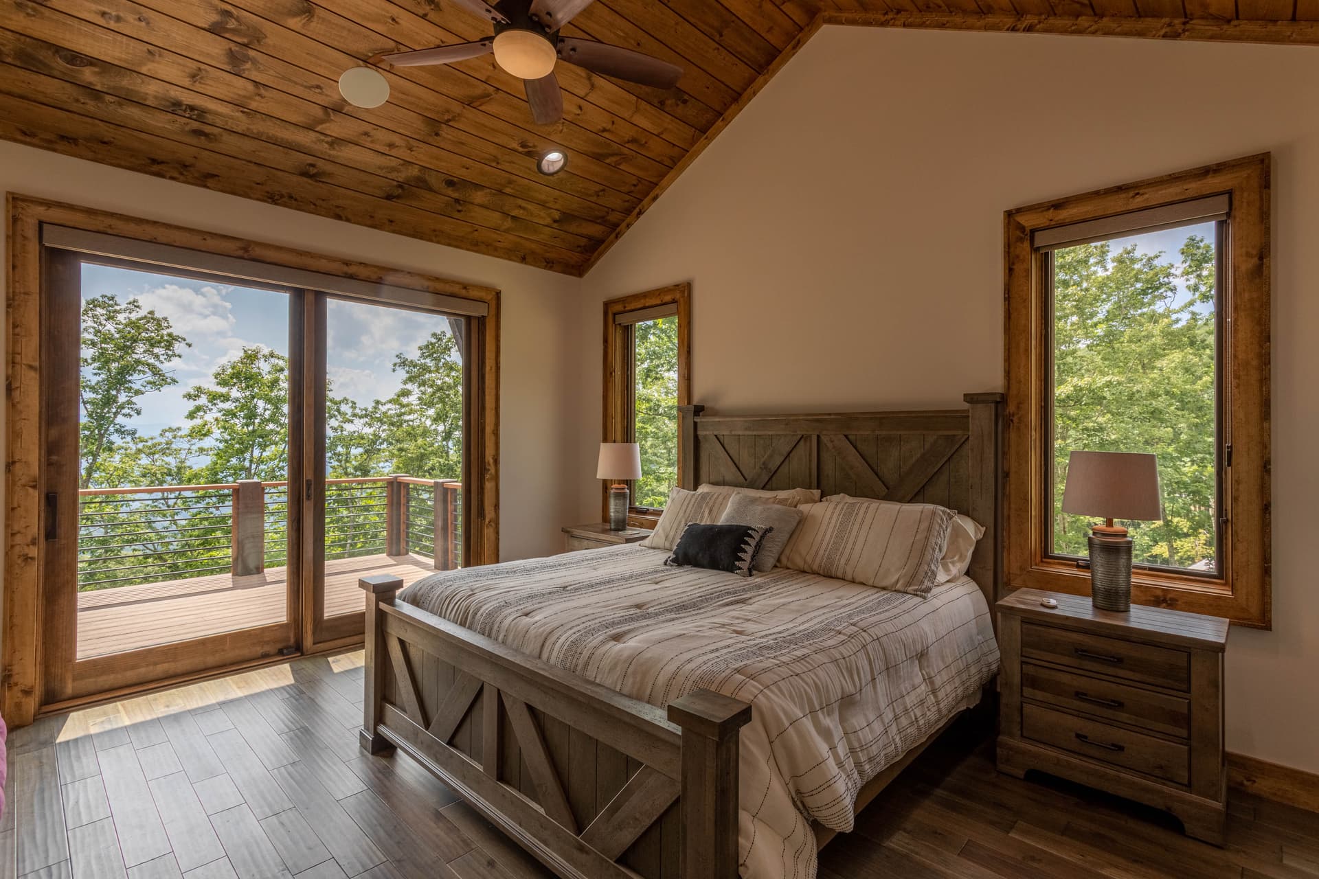 Clouds Rest Place - Image 8