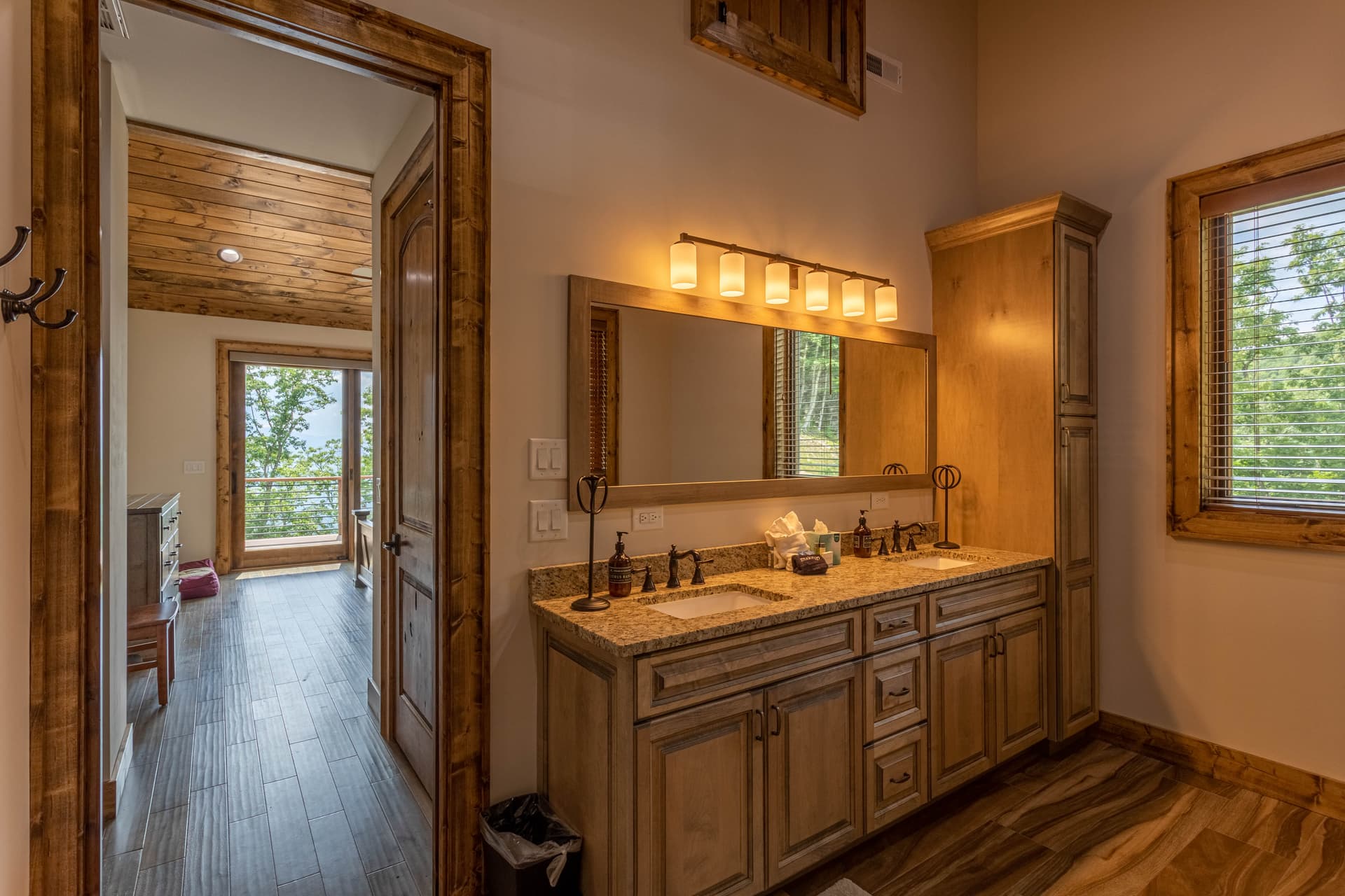 Clouds Rest Place - Image 14