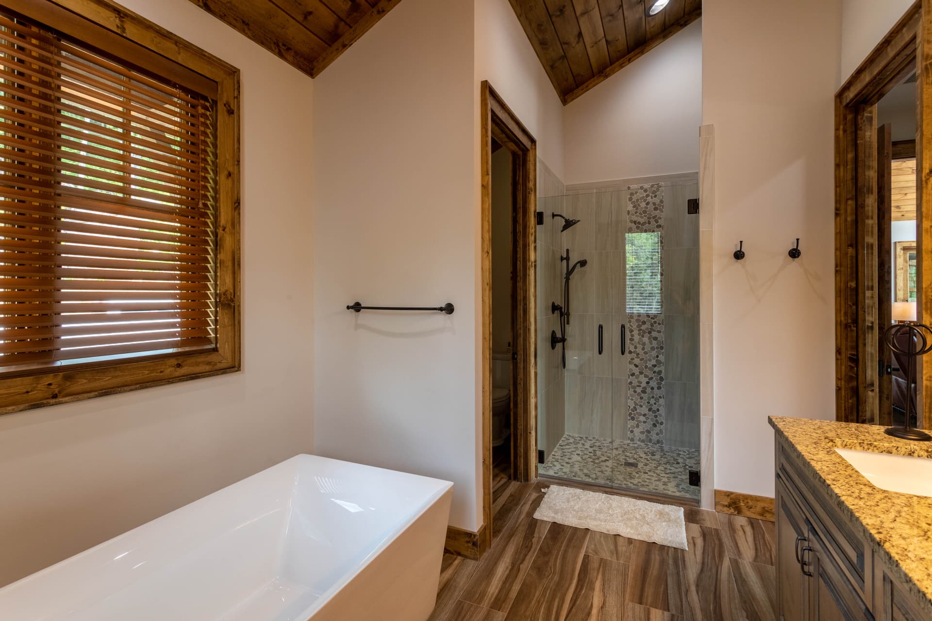 Clouds Rest Place - Image 15