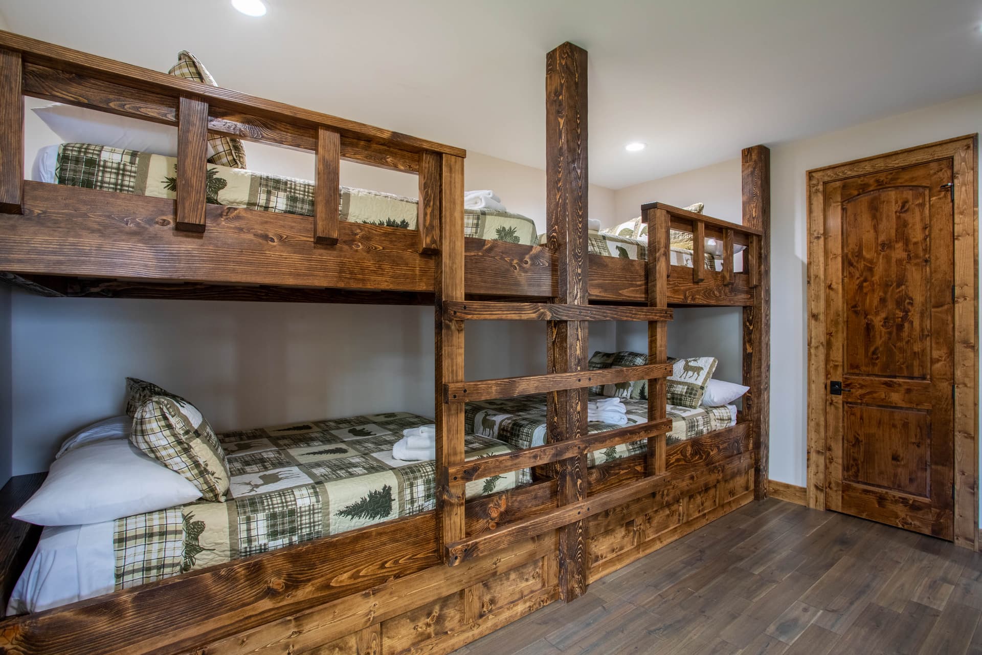 Clouds Rest Place - Image 29