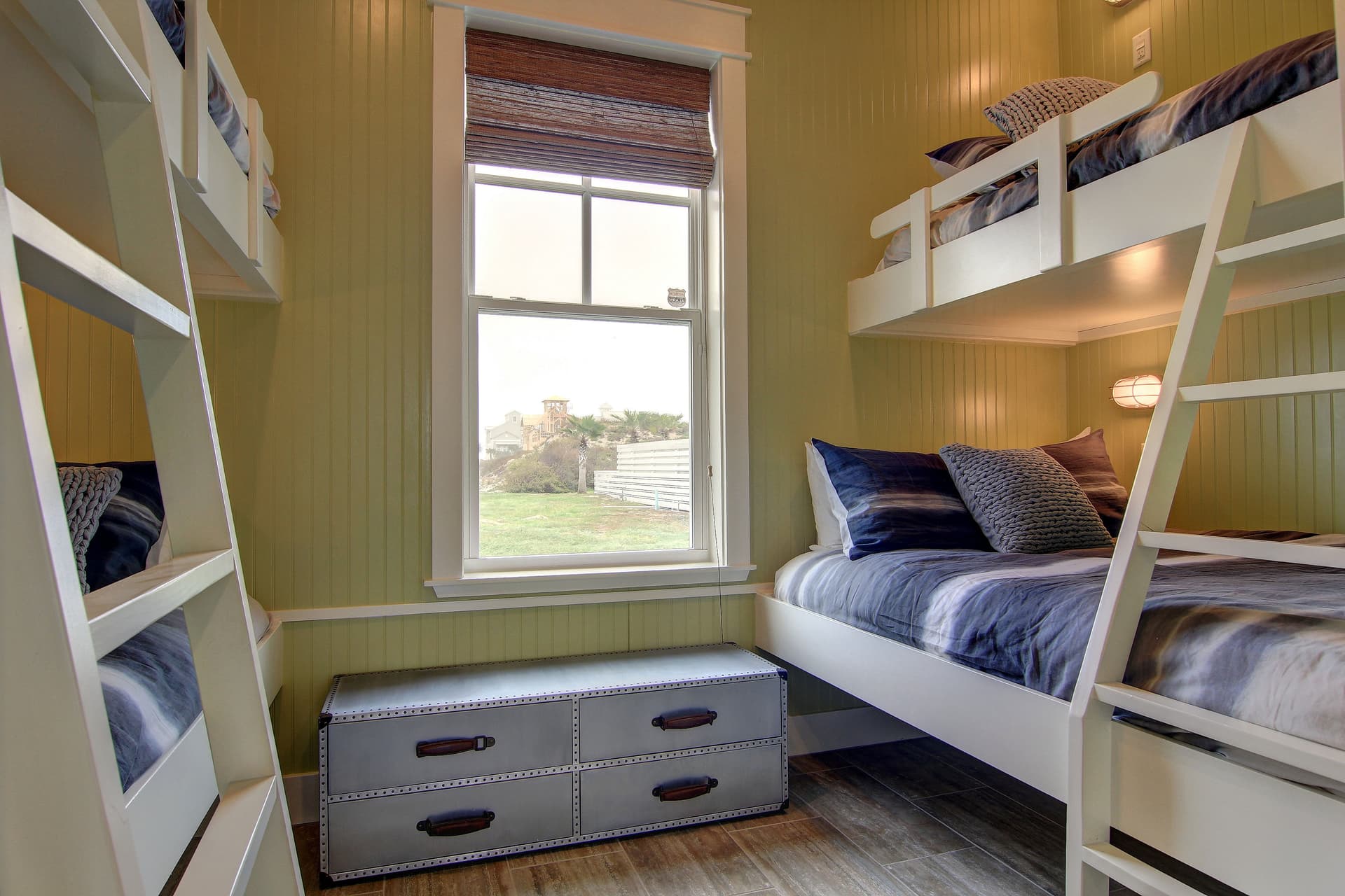 Coastal Charm - Image 14