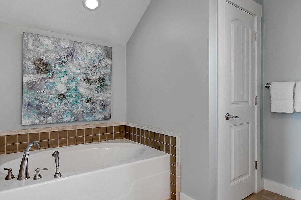 Coastal Hideaway #230 - Image 20