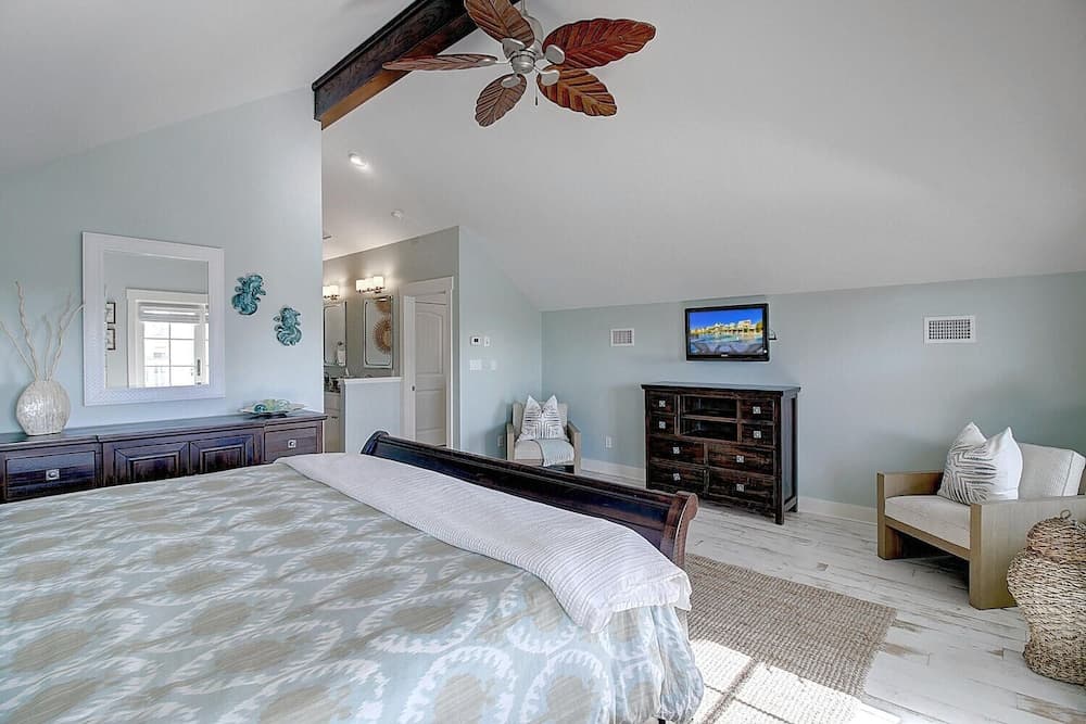 Coastal Hideaway #230 - Image 28