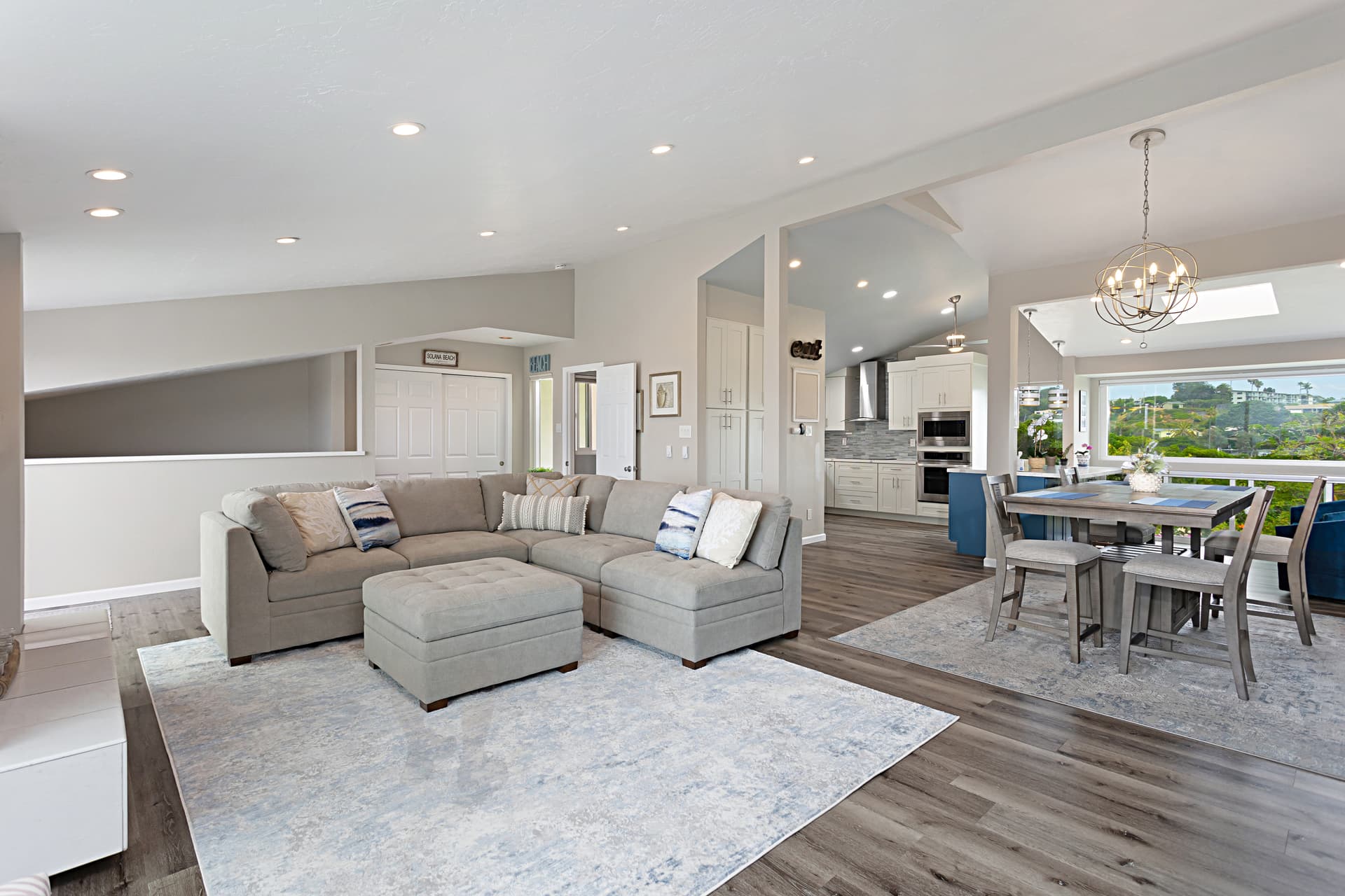 Immaculate Coastal Retreat - Image 4