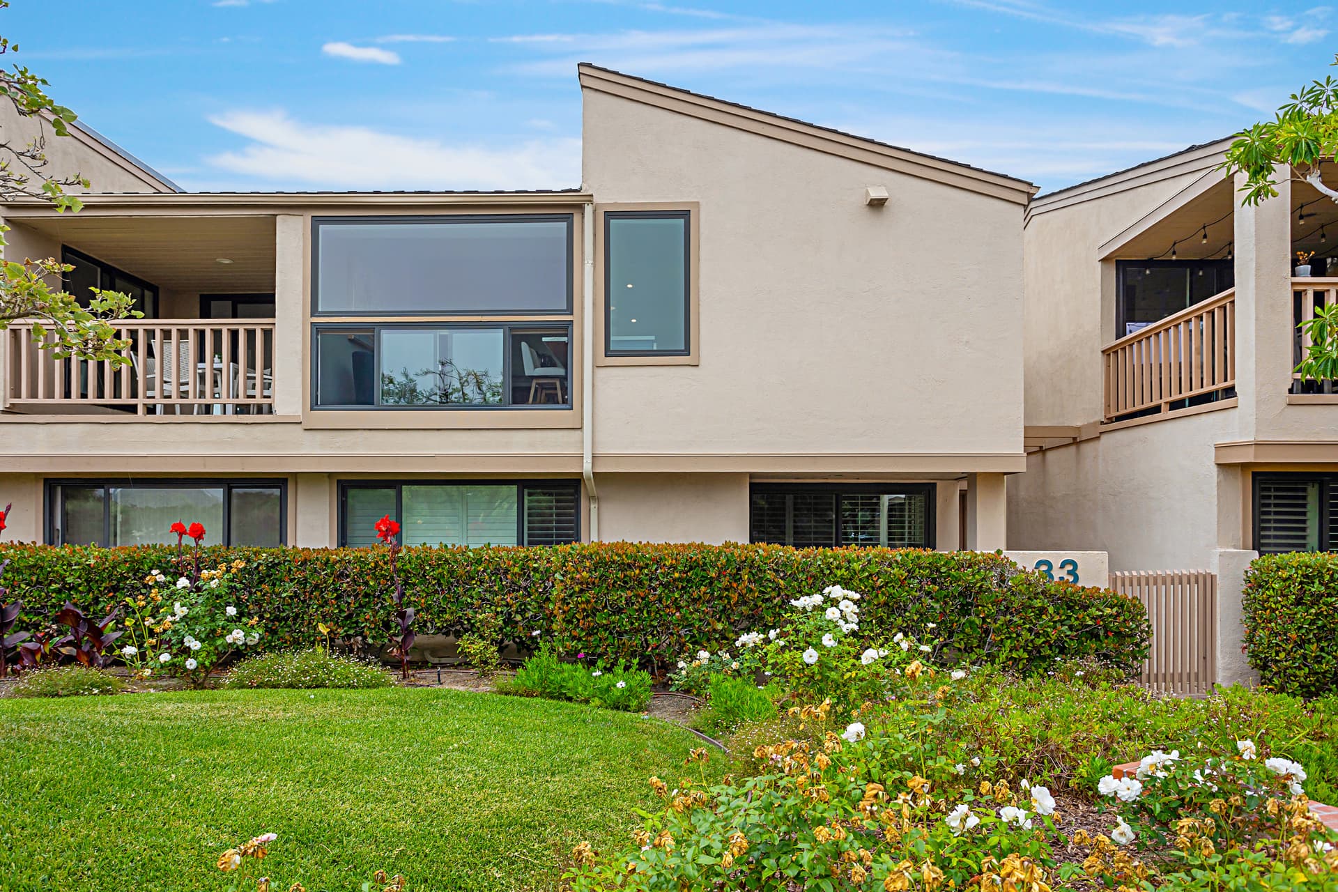 Immaculate Coastal Retreat - Image 33