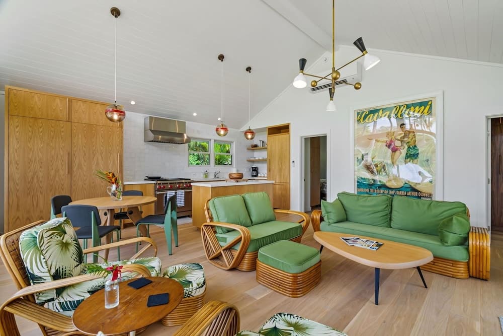 Coconut Hut - Image 4