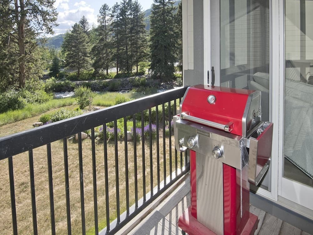 Coldstream Townhome #15 - Image 2