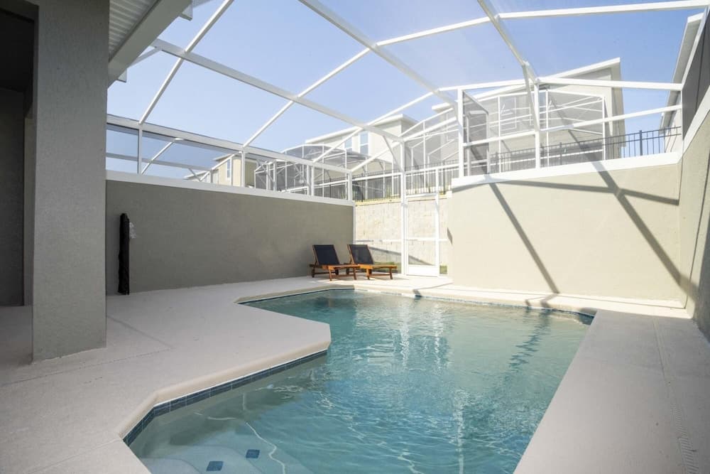 Comfy Themed Home - Image 2