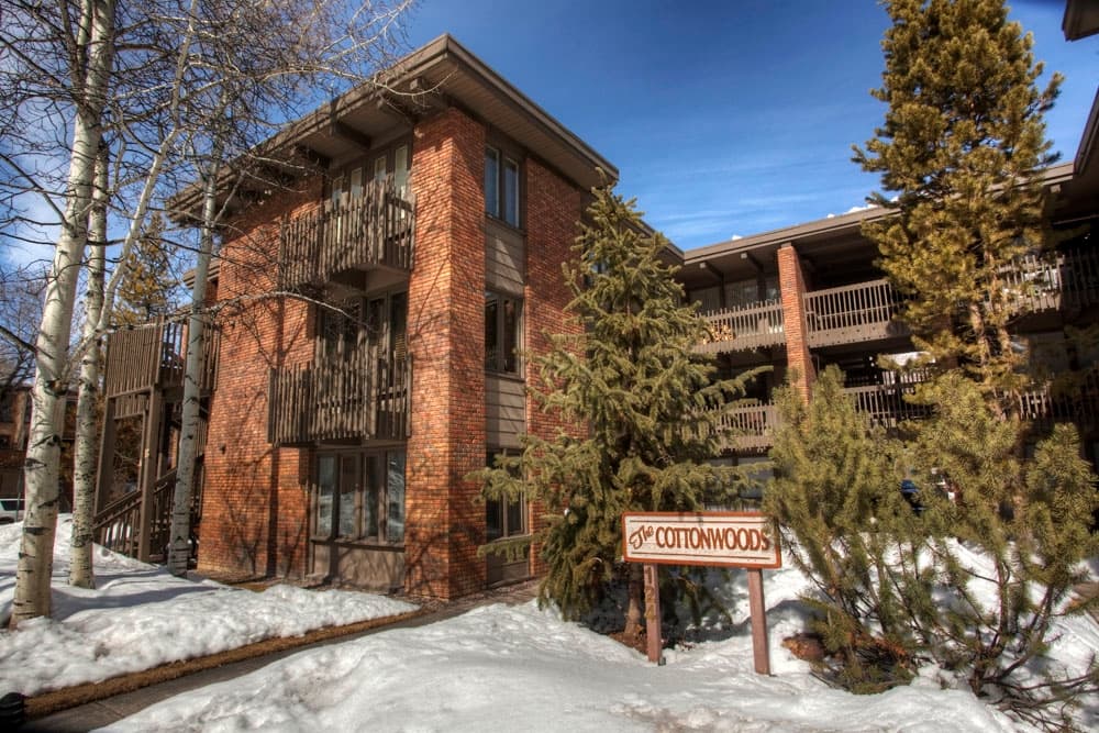 Cottonwoods Condo #1C - Image 9