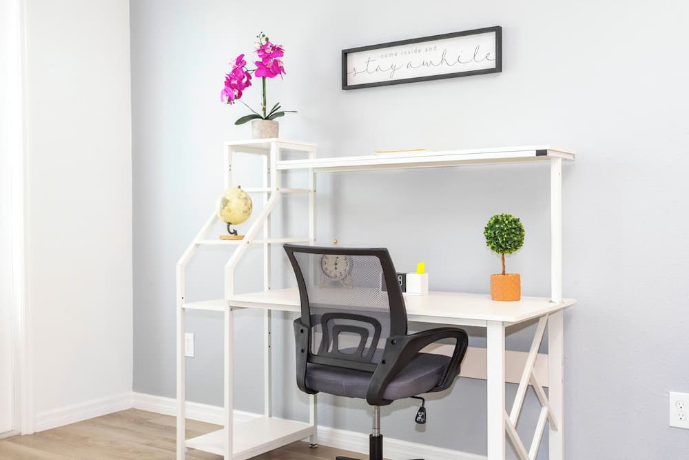 Disney Enclave #808 - Image 6