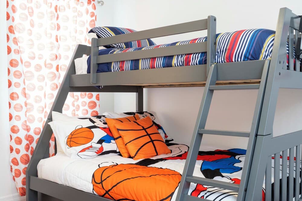 Disney Enclave #808 - Image 23