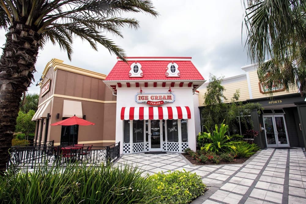 Disney Enclave #808 - Image 41