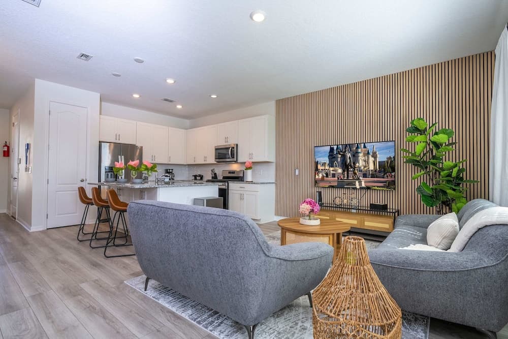 Cozy Festival Retreat - Image 3