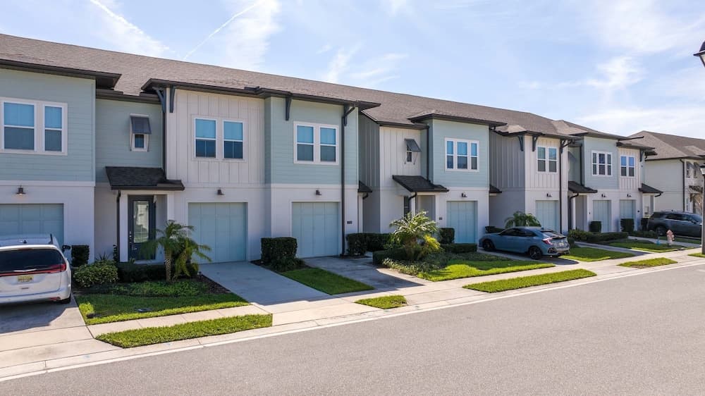 Cozy Festival Retreat - Image 34