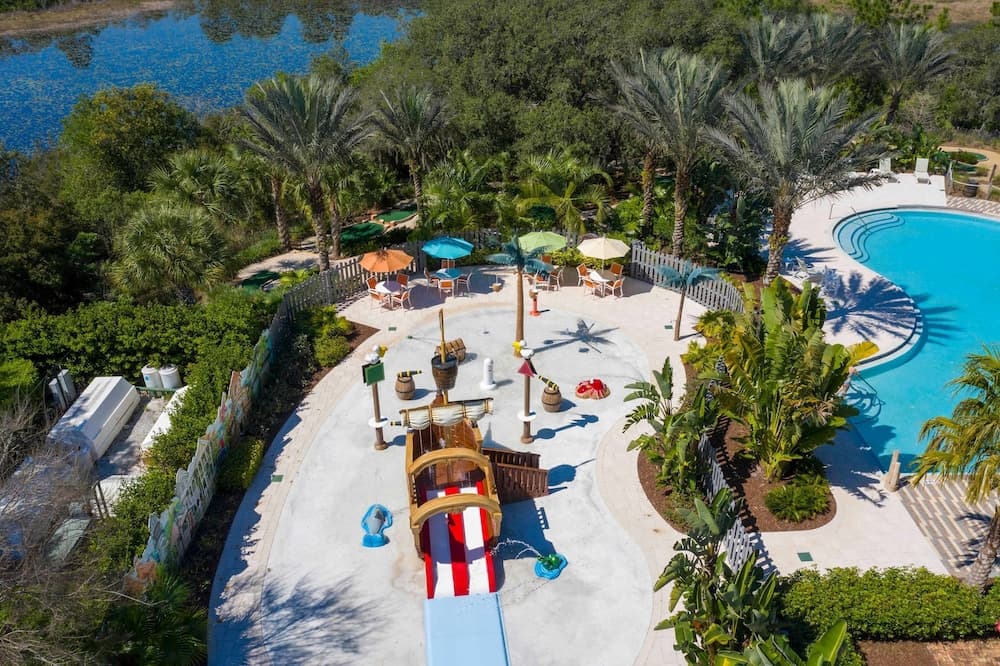 Cozy Festival Retreat - Image 39