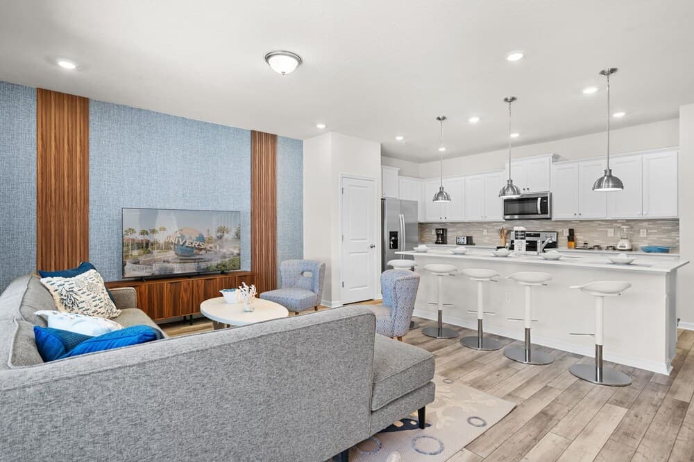 Cozy Fun Oasis - Image 2