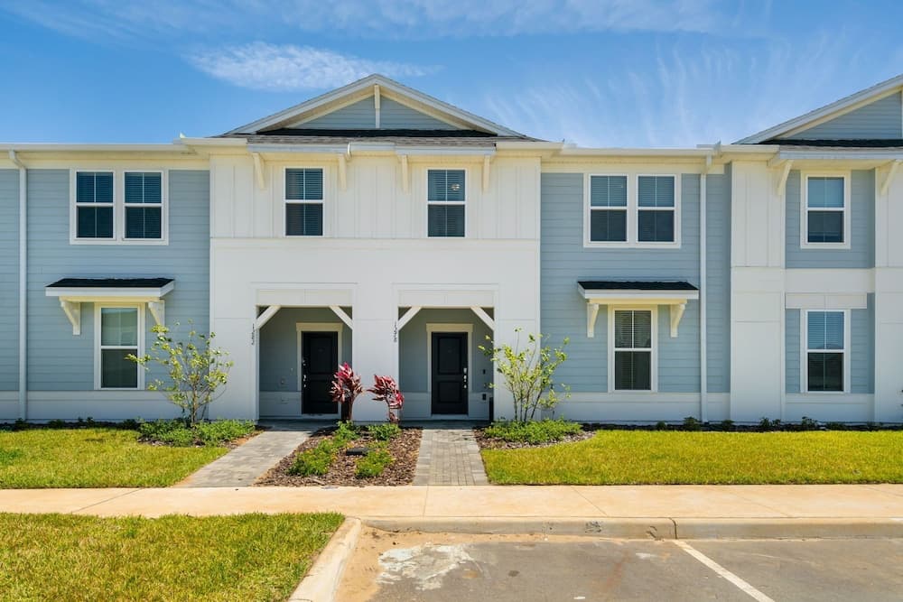 Cozy Fun Oasis - Image 32