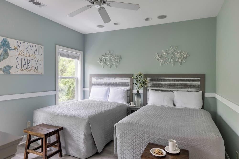 Crabline Getaway - Image 24