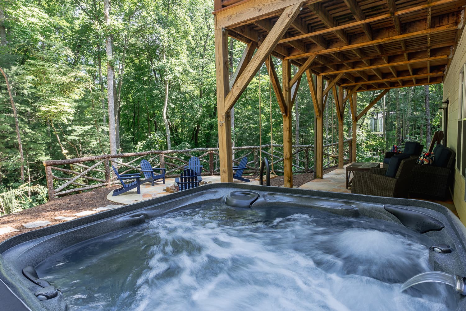 Crooked Maple Cottage - Image 2