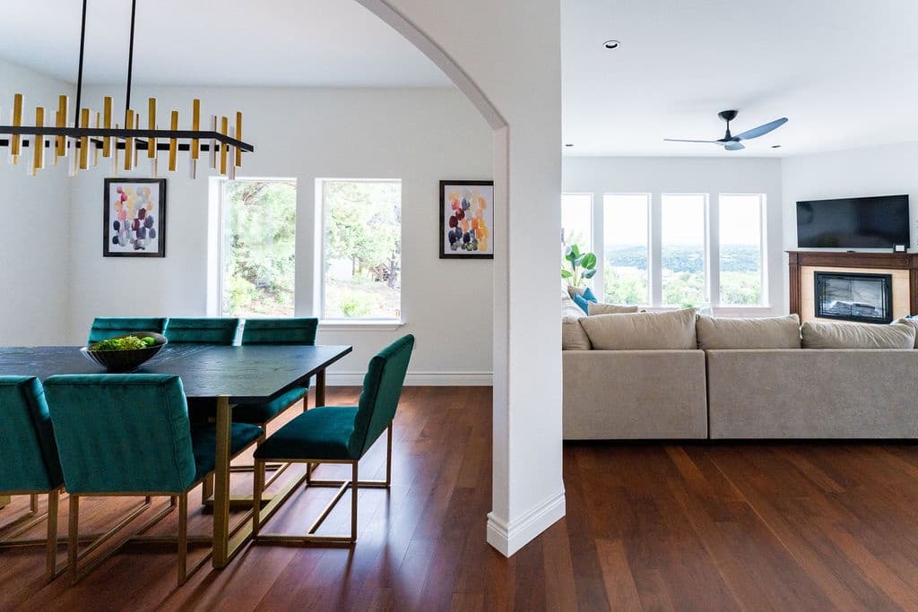 Taking in the View House - Image 11