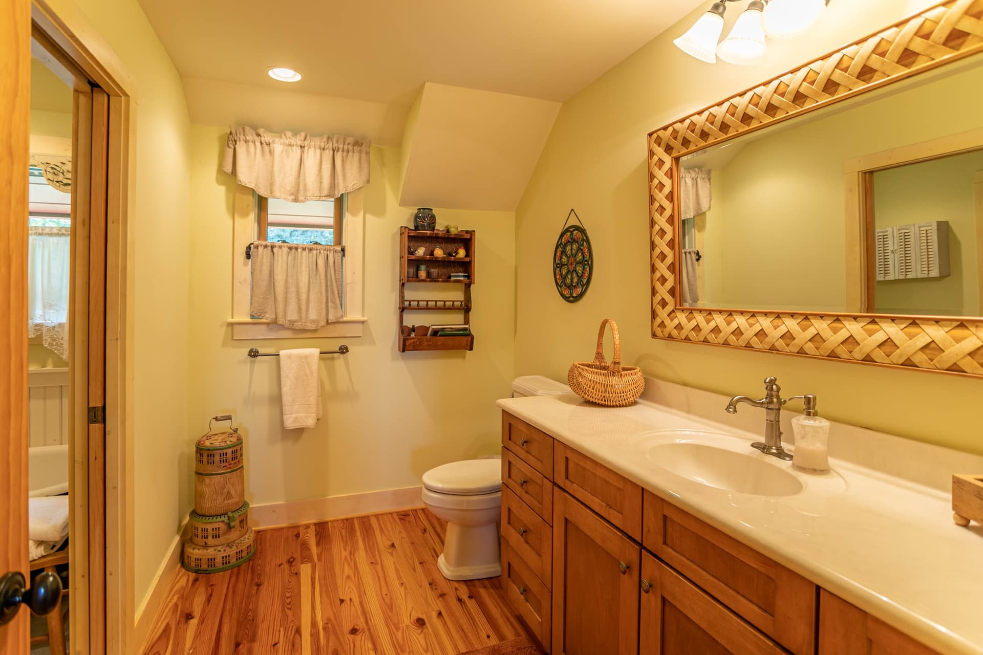 D-Coys Nest - Image 27