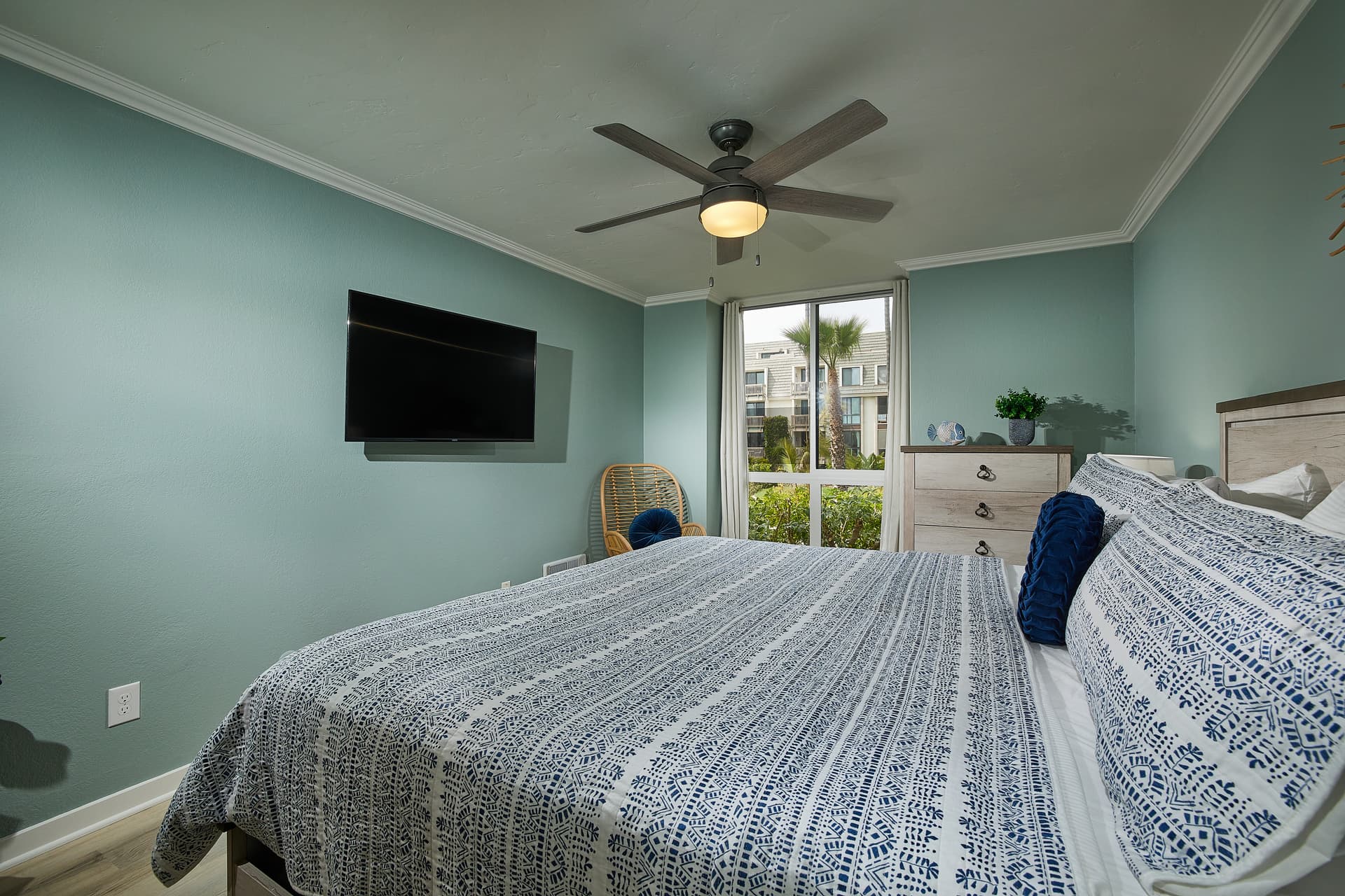 Coastal Retreat #D107 - Image 8