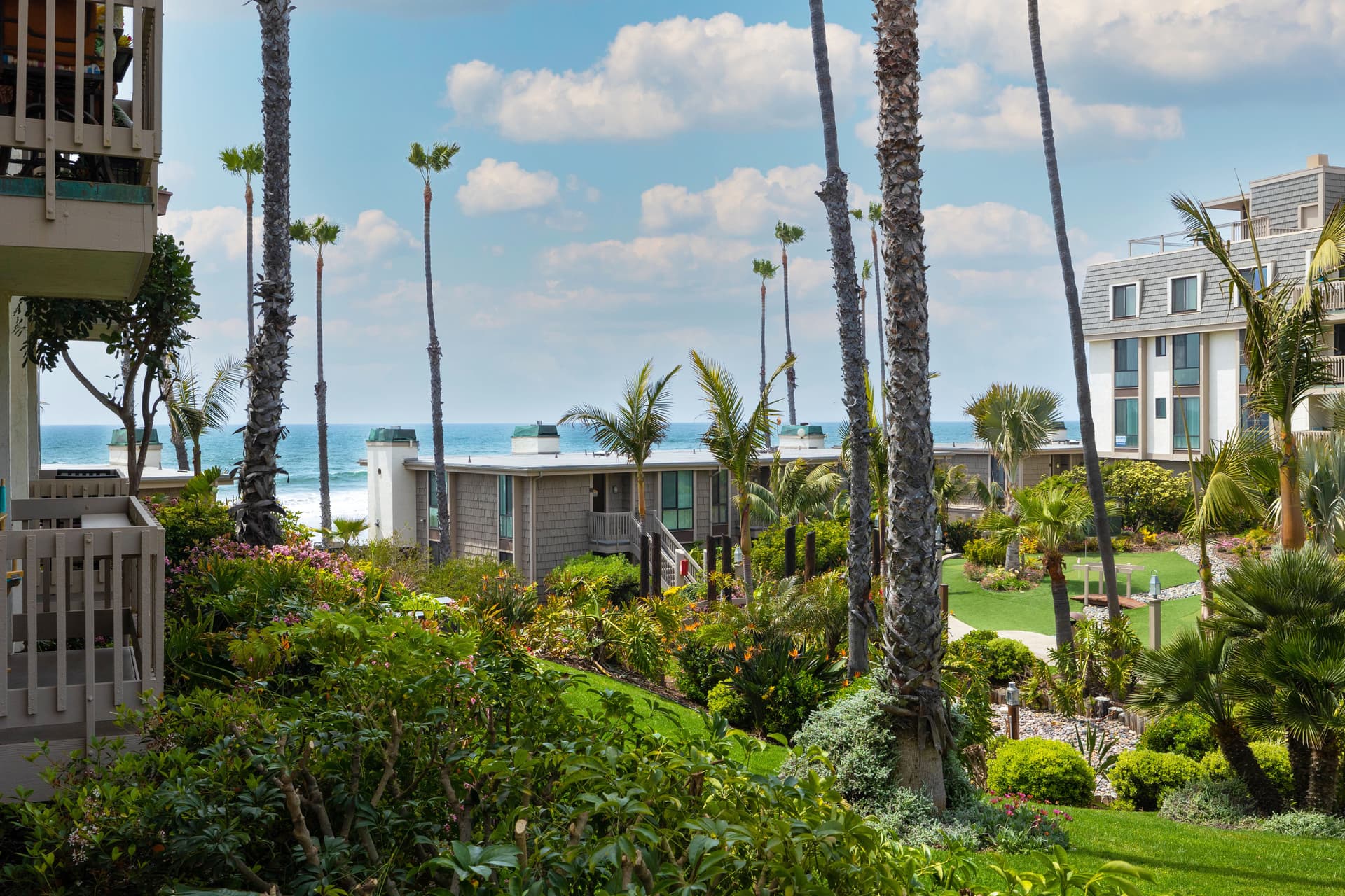 Coastal Retreat #D107 - Image 10