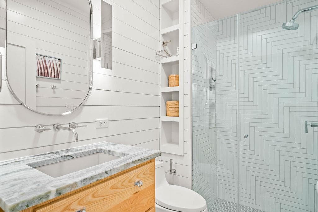 Marky P and the Funky Beach - Image 21