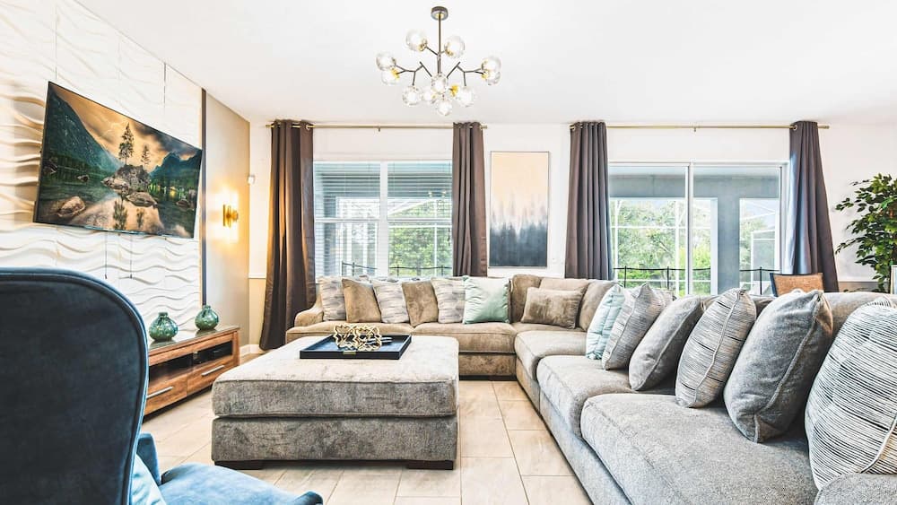 House of Hidden Worlds - Image 1