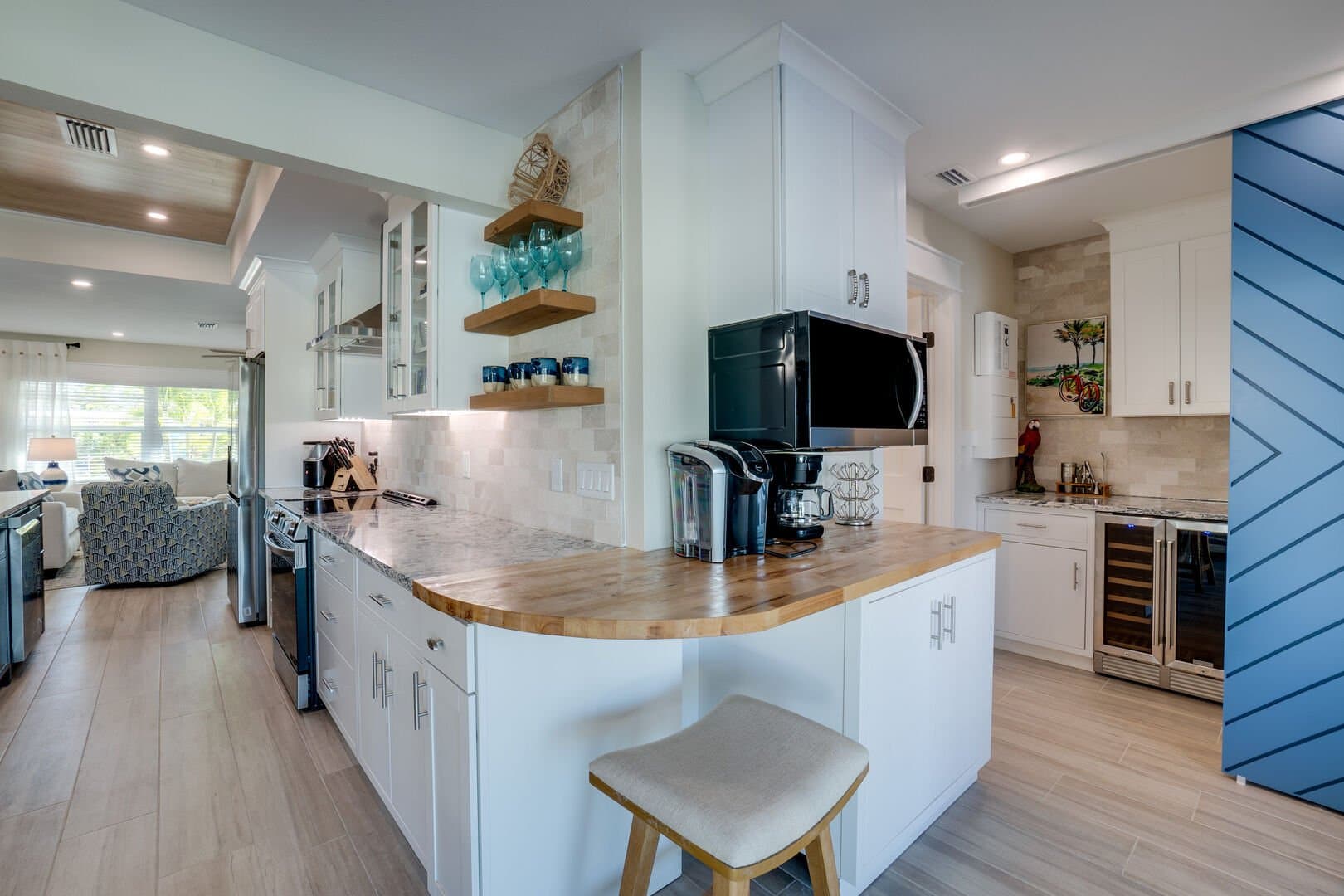 Come Sail A Bay - Image 7