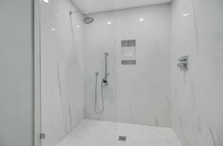 Ocean Club #1408 - Image 16