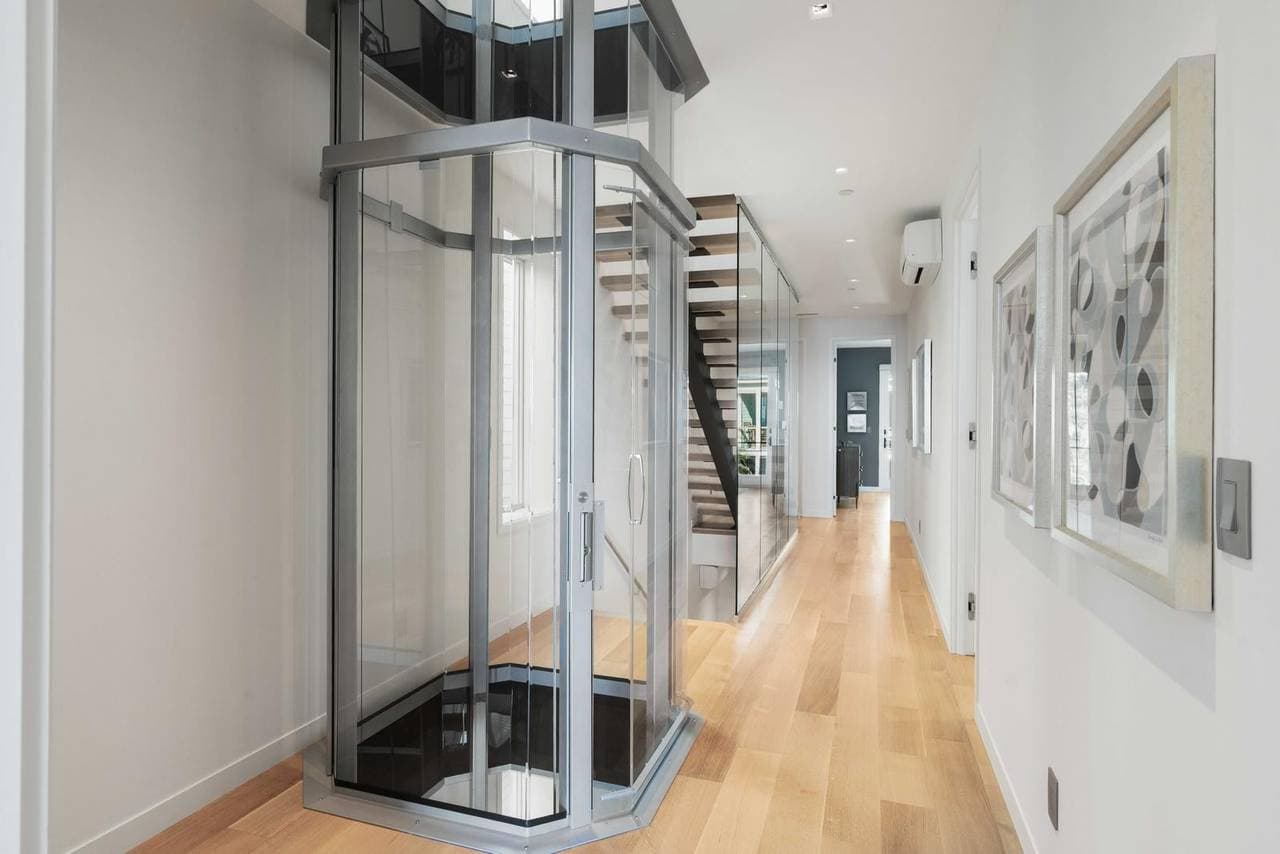 Grand Pavilion by the Sea - Image 25