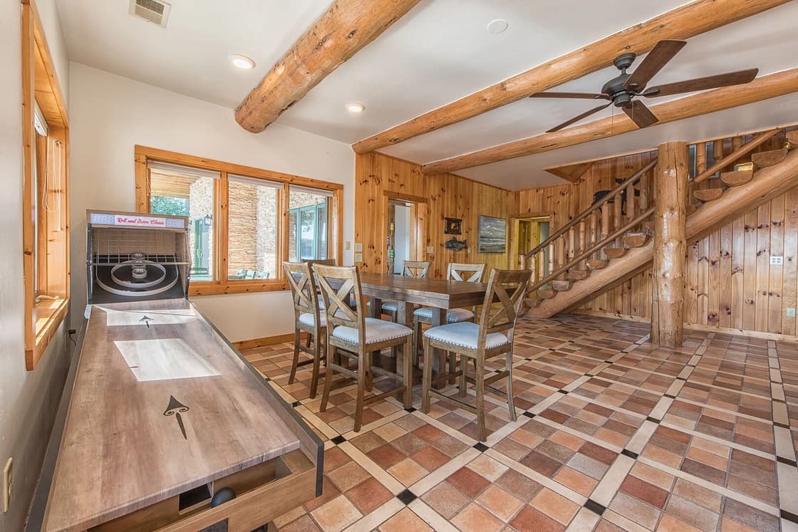 Azalea Lodge - Image 40