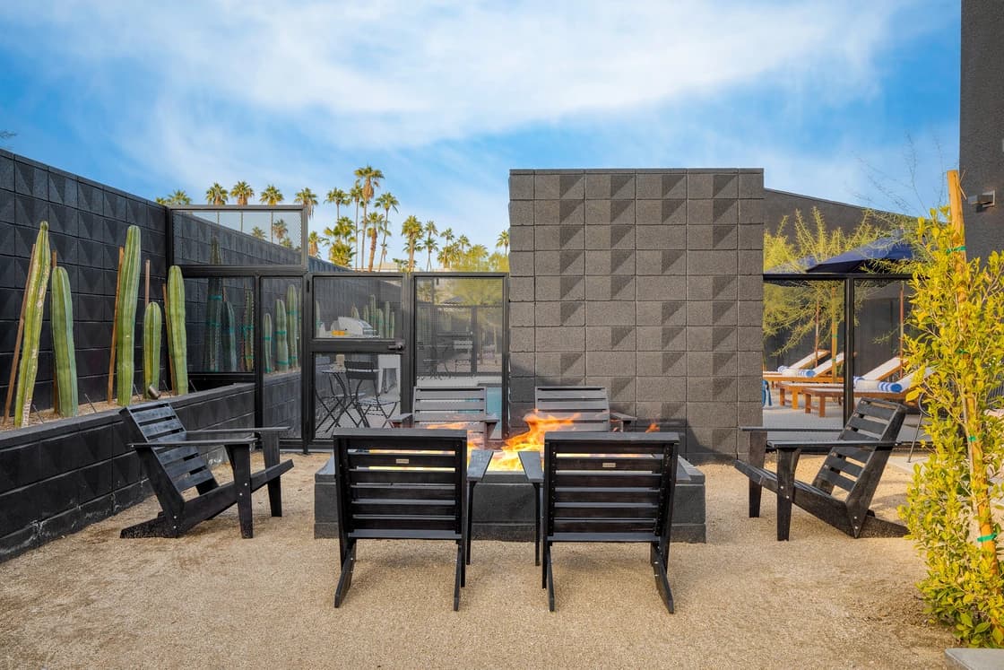 Greystone Keep - Image 12