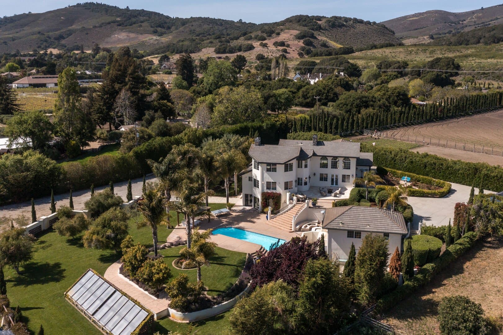 Cypress House - Image 2