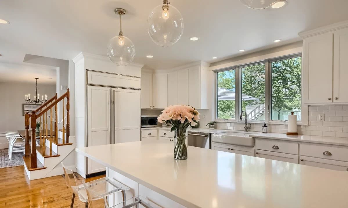 Captain Doane House - Image 5