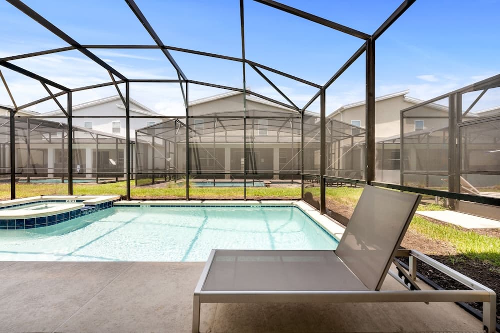 Dashing Family Home - Image 45