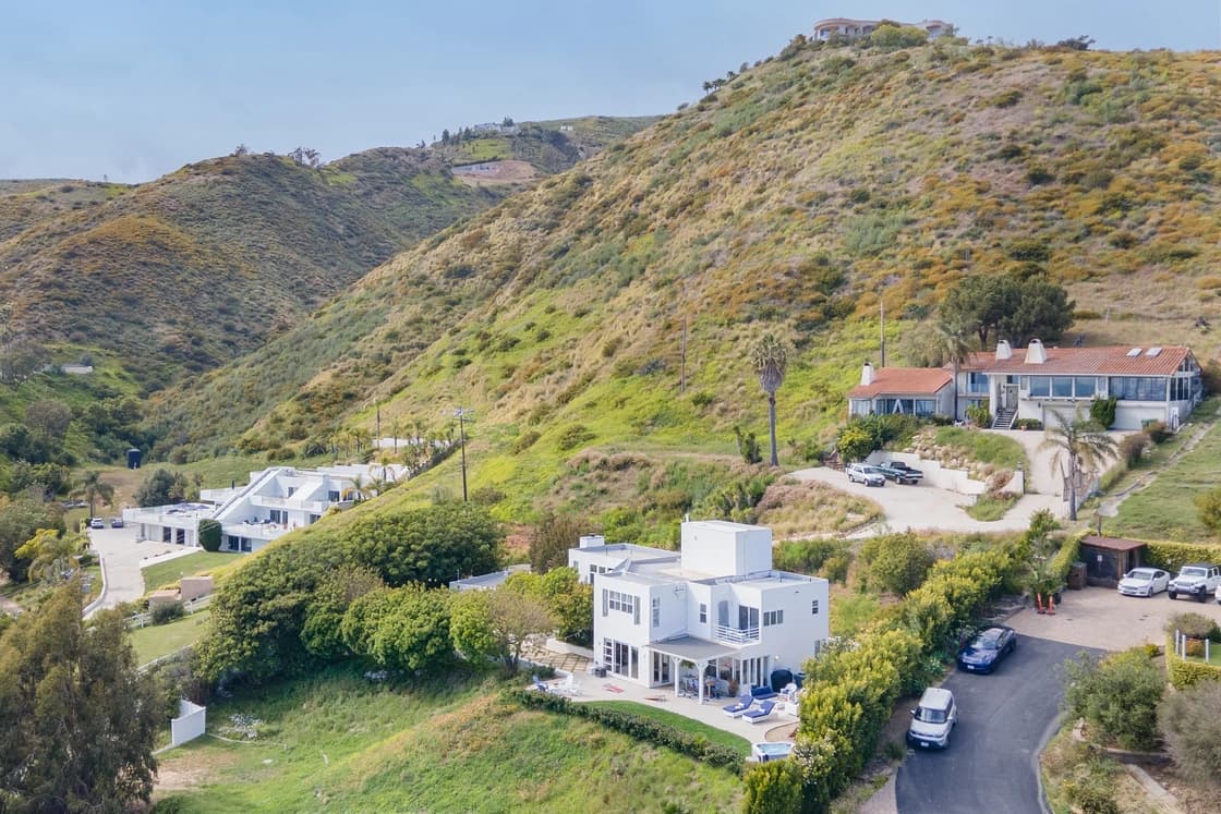 Stardust Home - Image 63