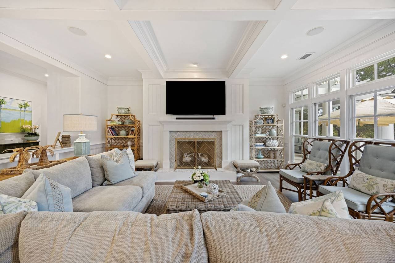 Blue Heron Pond - Image 8