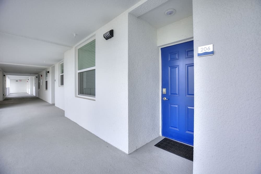 Decadent Penguin - Image 21