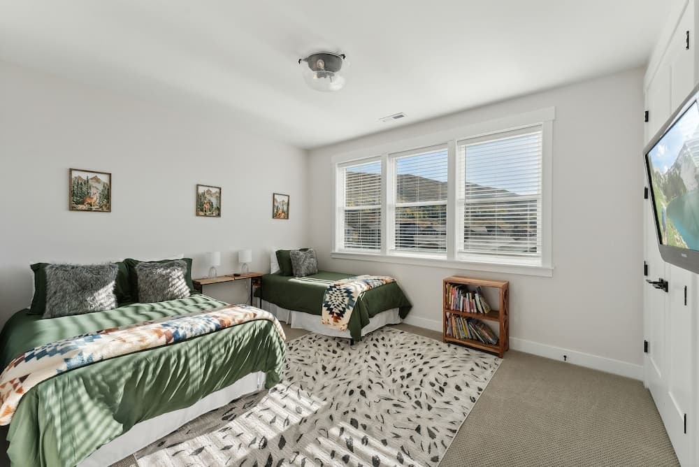 Deer Springs #12829 - Image 30