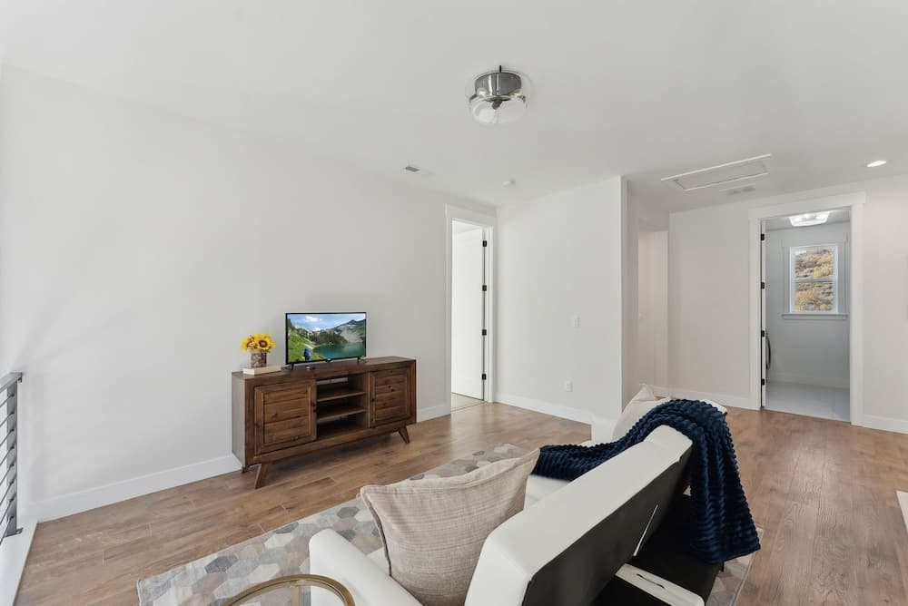 Deer Springs #12829 - Image 19