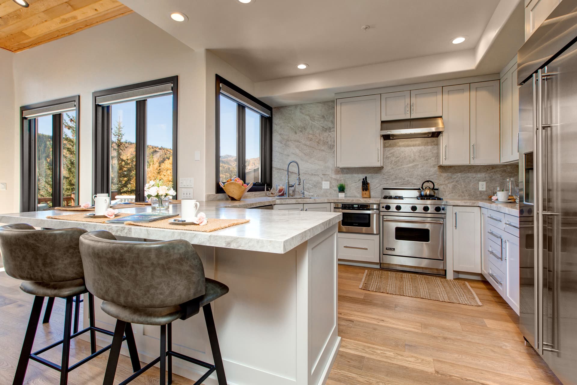 Double Eagle Condo #11 - Image 5