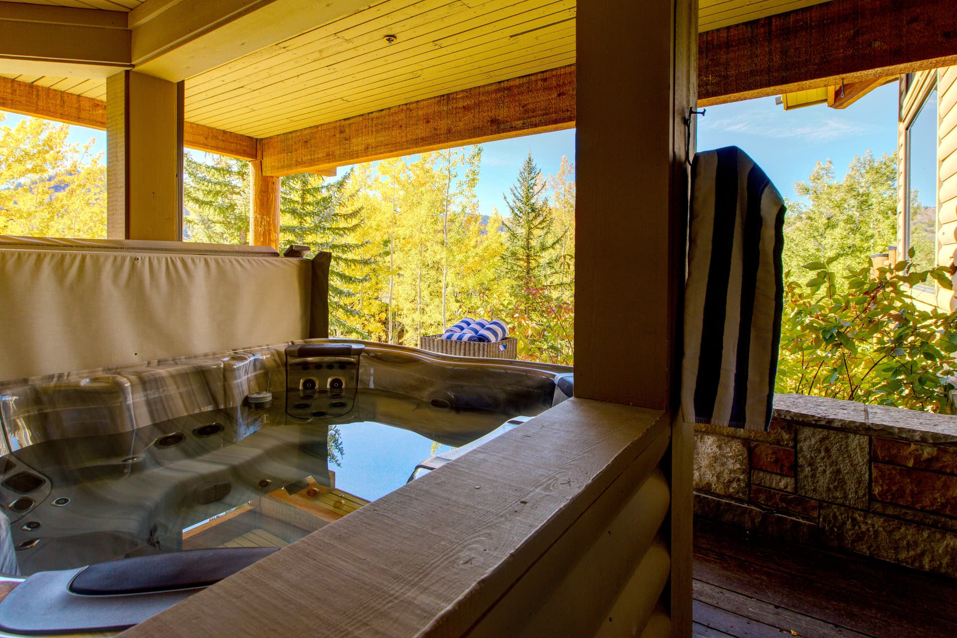 Double Eagle Condo #11 - Image 2