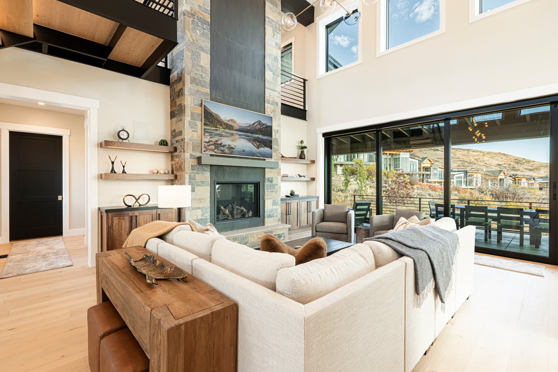 East Elevated Escape - Image 2