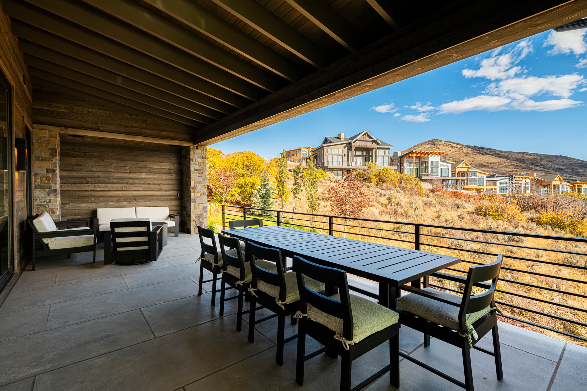 East Elevated Escape - Image 58