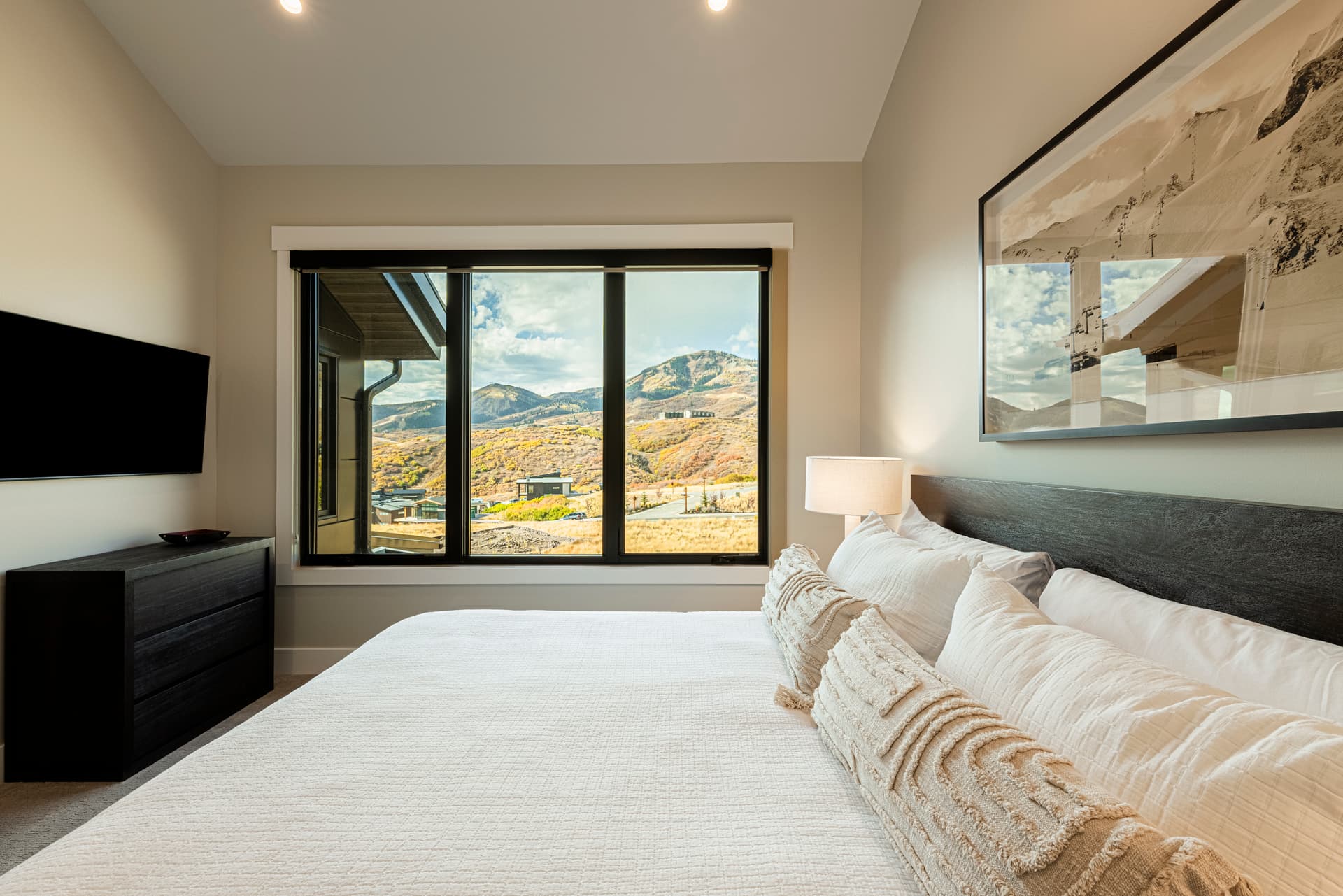 East Elevated Escape - Image 28