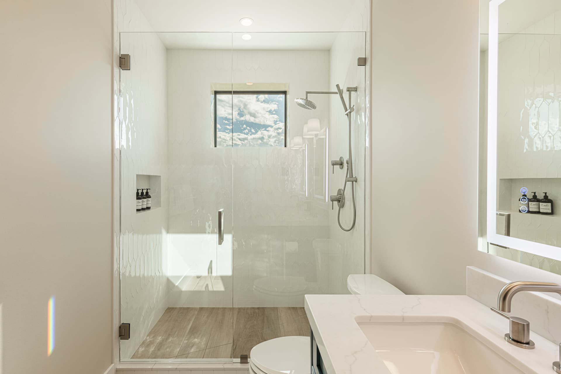 East Elevated Escape - Image 54