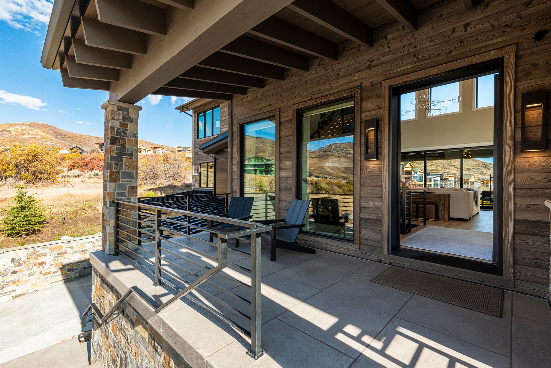 East Elevated Escape - Image 63