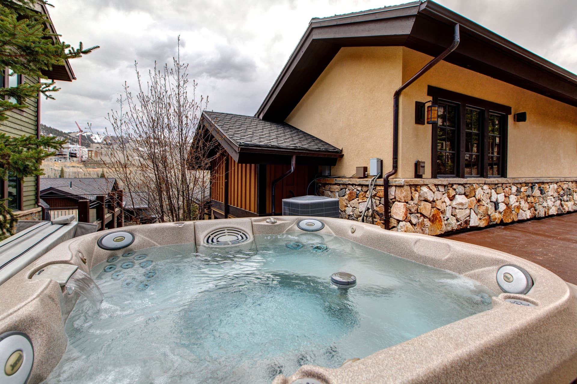 Lookout Point #21 - Image 32